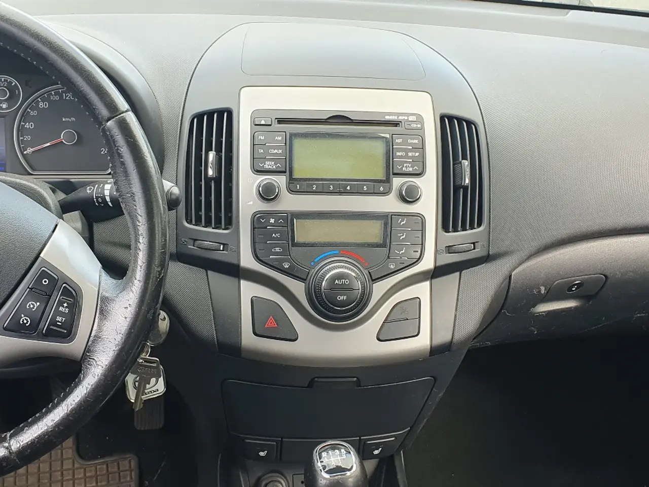 Billede 8 - Hyundai i30 st car 1,6 benzin