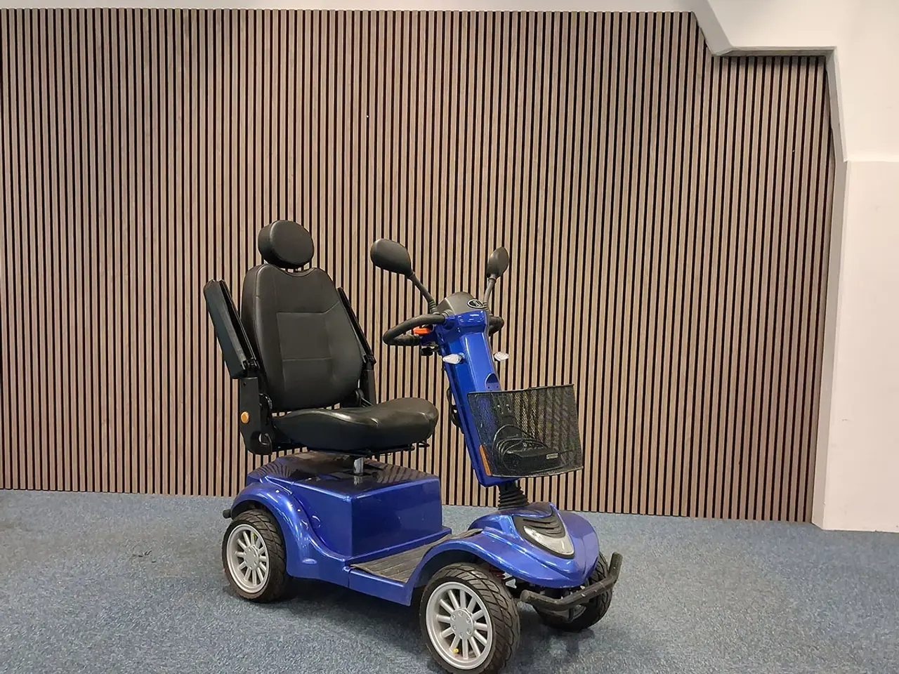 Billede 1 - LM-500 blå
