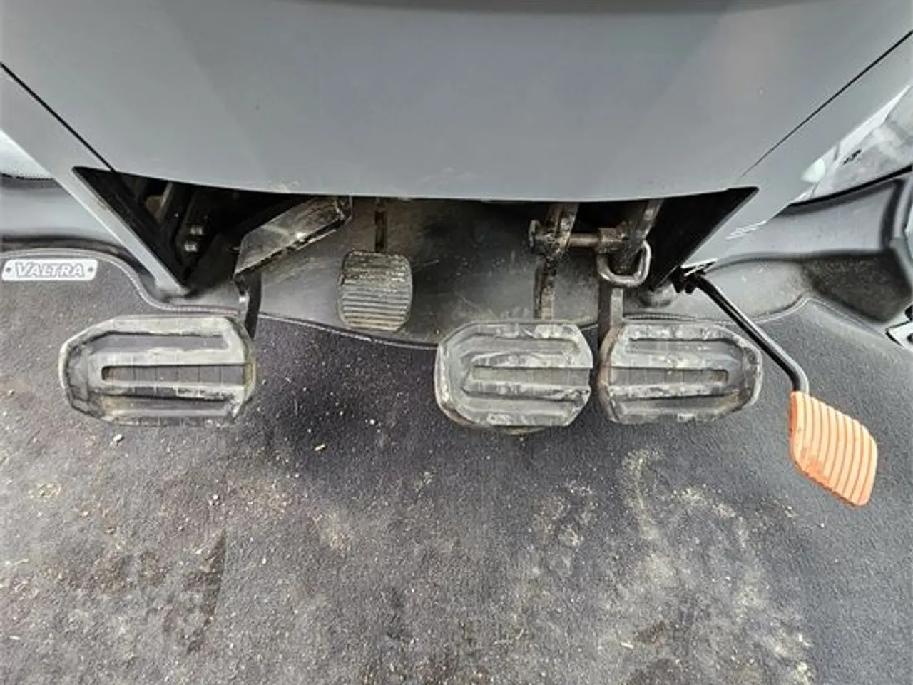Billede 17 - Valtra N175 Direct Sigma Power - 201 HK - Hauer SGS-2 -  Euro Hitch 2000  - frontlæsser /front loader