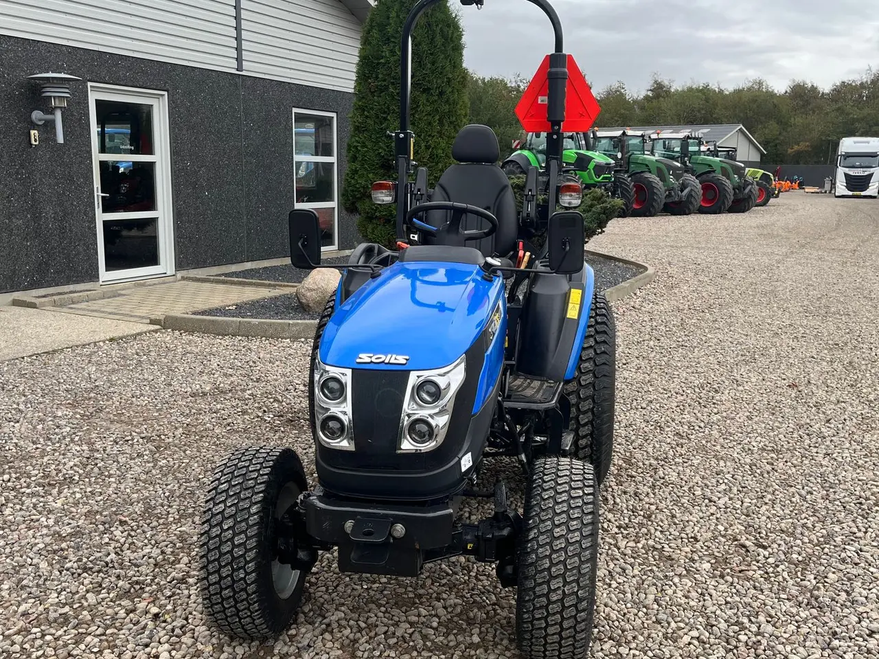 Billede 8 - Solis 26 HST Hydrostat Turf hjul.