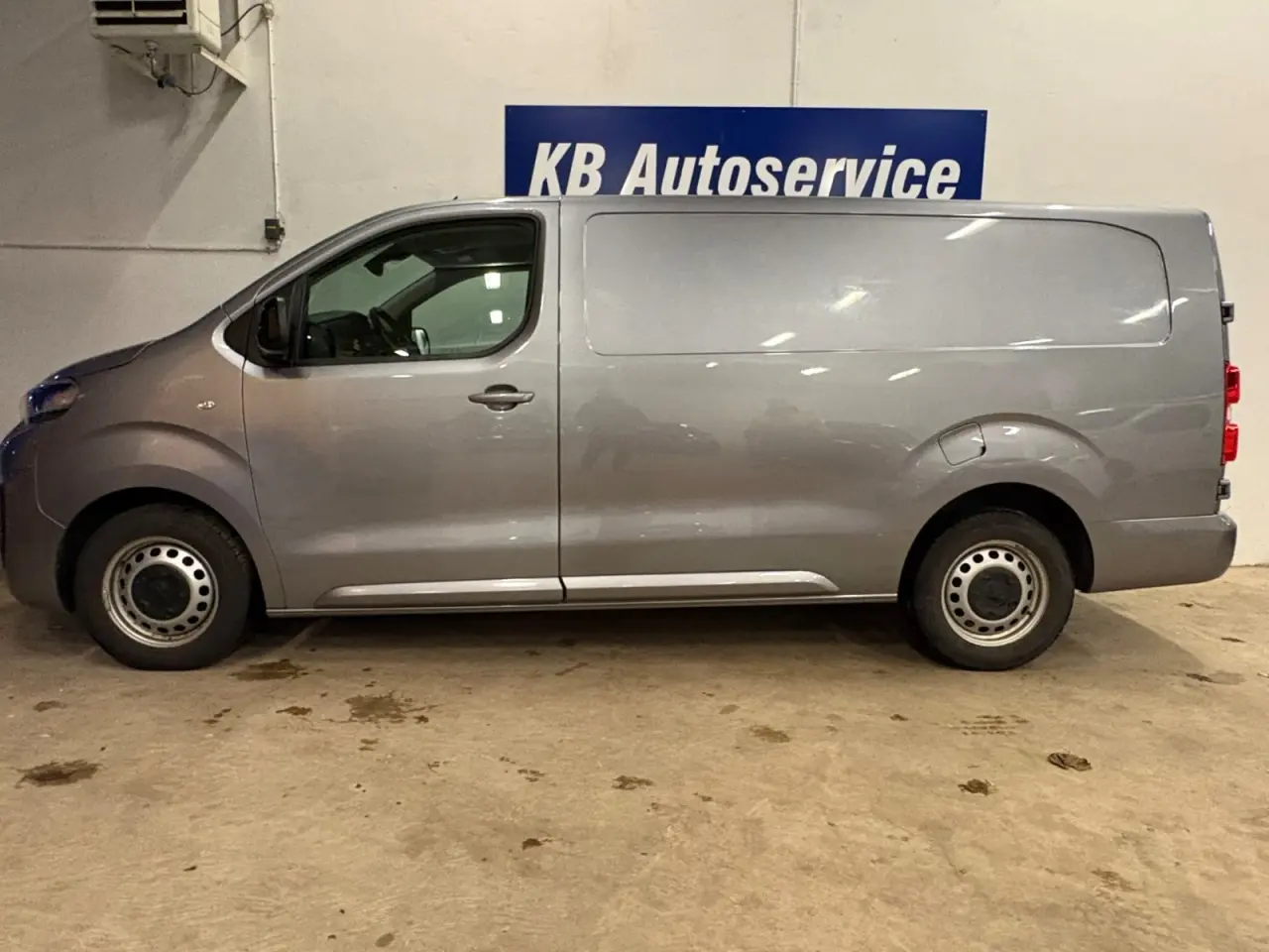 Billede 1 - Peugeot Expert 2,0 BlueHDi 144 L3 Premium EAT8 Van