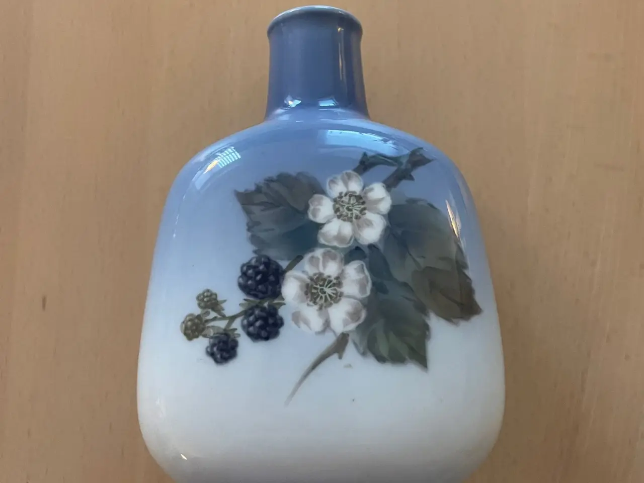 Billede 1 - Royal Copenhagen vase