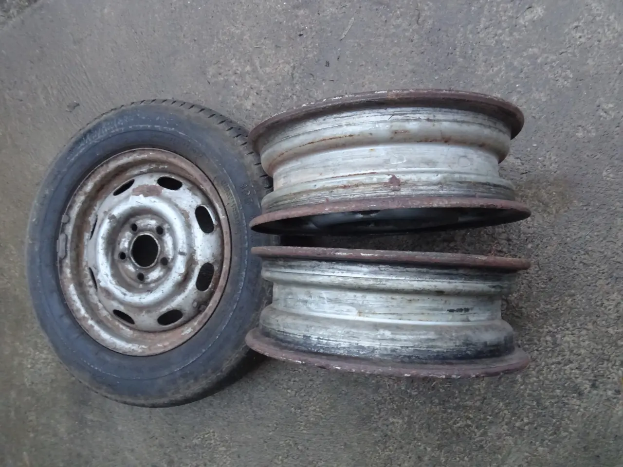 Billede 2 - Volvo 142,144,145,164 orig stålfælge 15"