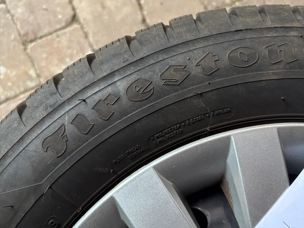 Billede 3 - gode vinterdæk passer bla. til Suzuki swift