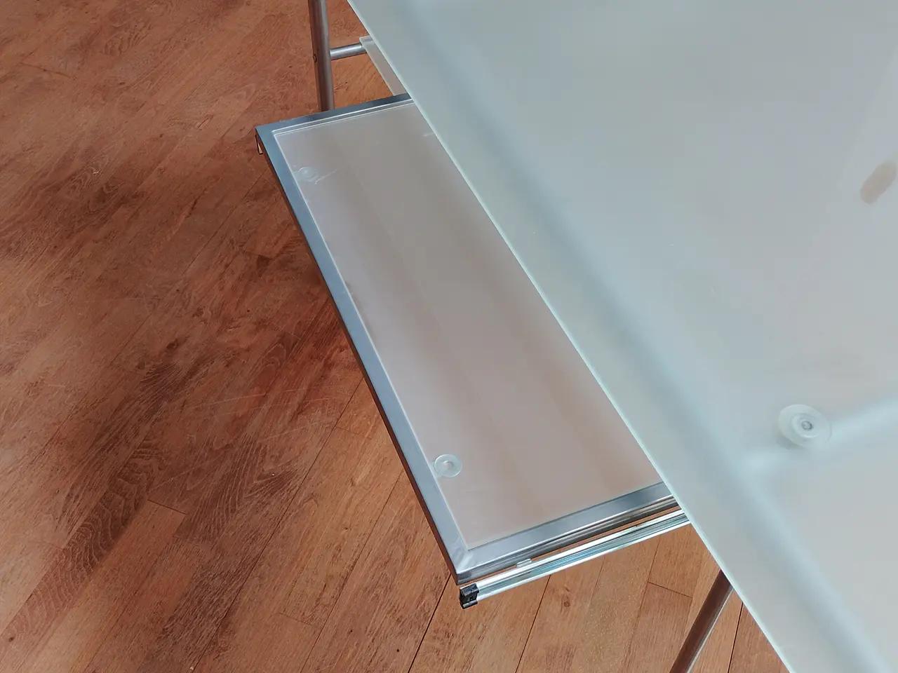 Billede 2 - Computer- / skrive-bord