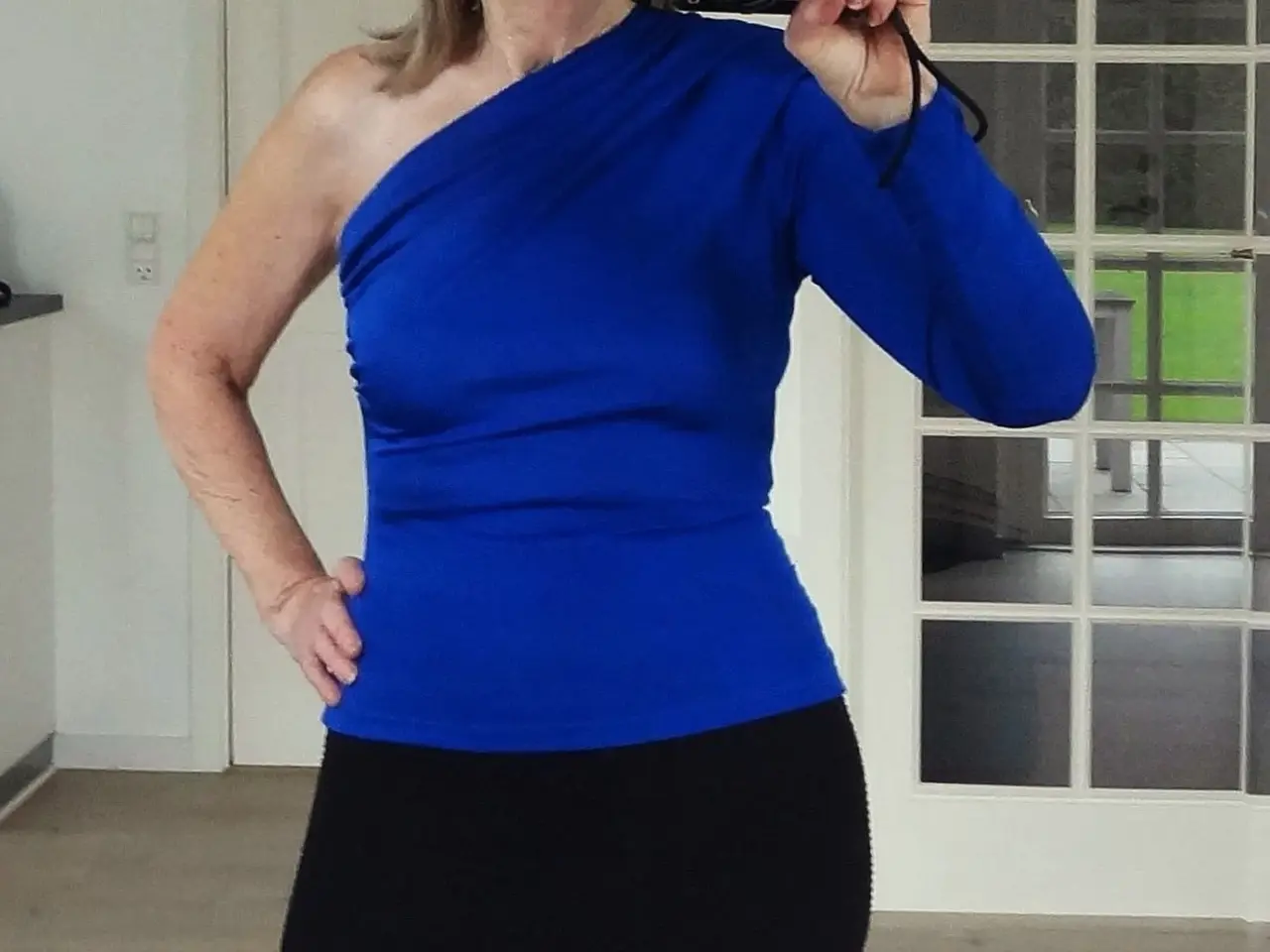Billede 2 - Top, Gina tricot, Bluse, Overdel, str. 34, Blå,
