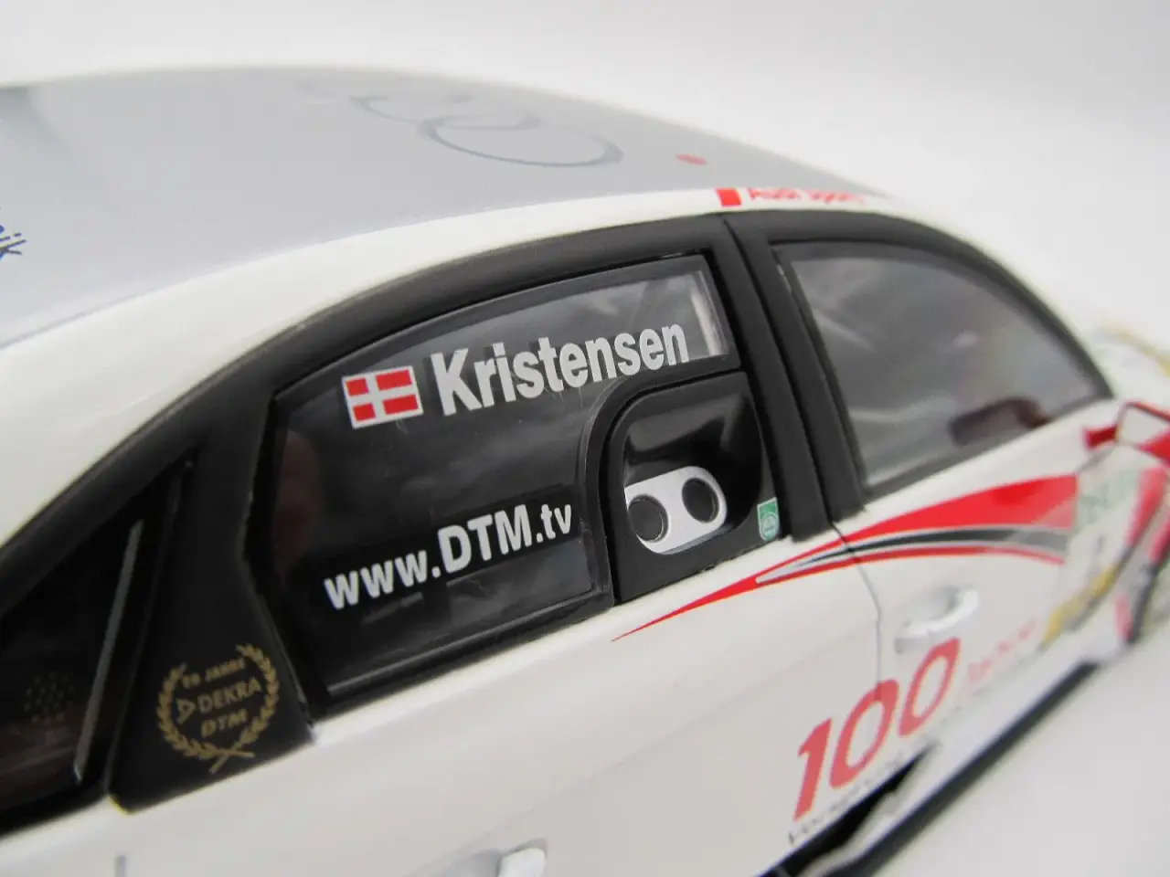 Billede 4 - Tom K Audi A4 DTM 2009 1:18