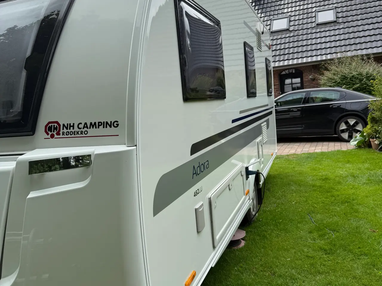 Billede 1 - Adria Adora 482Lu Super flot stand