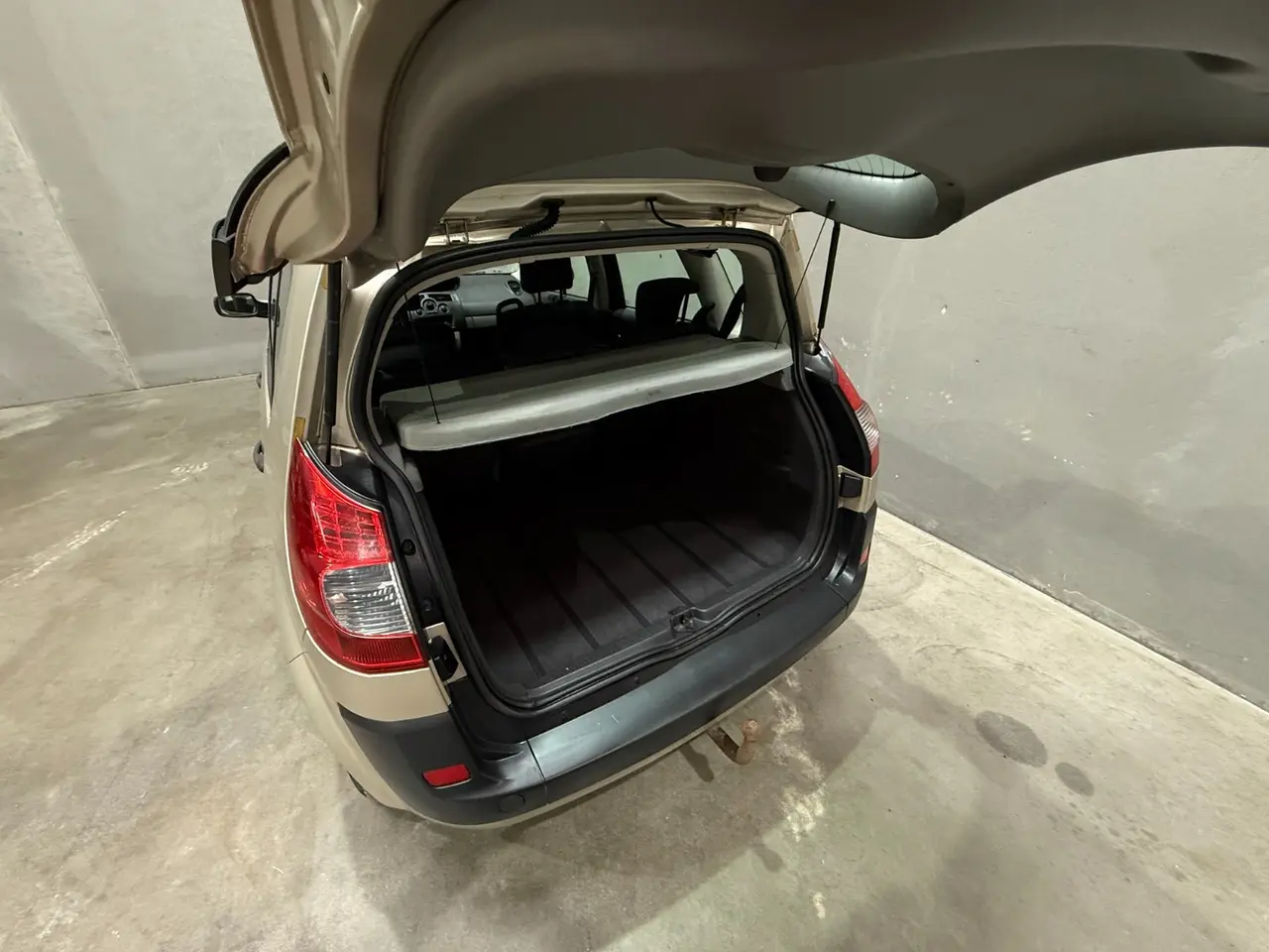 Billede 17 - Renault Scenic II 1,9 dCi 130 Authentique Comfort