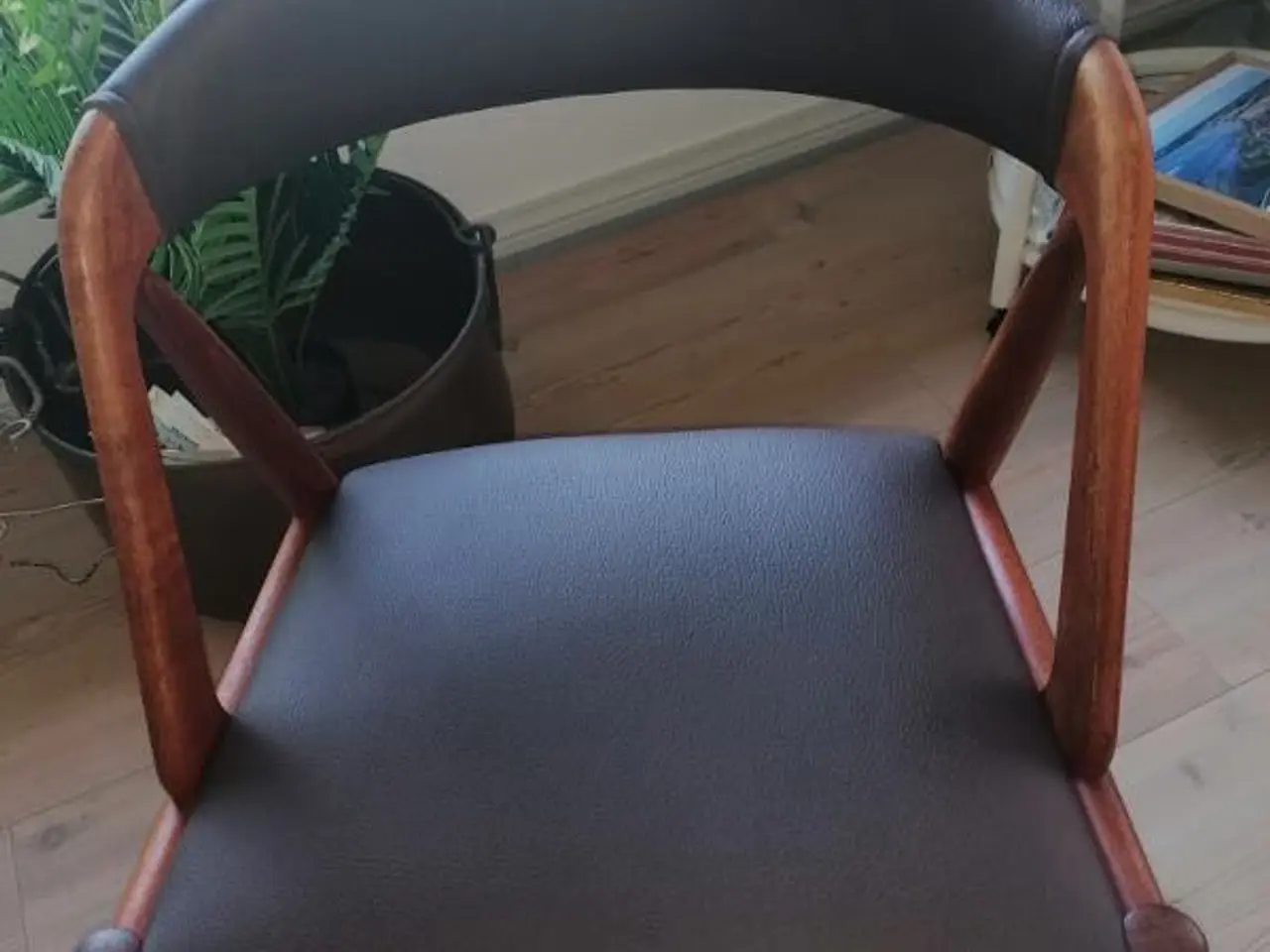 Billede 2 - 6 stk Kaj Kristiansen model 31 stole