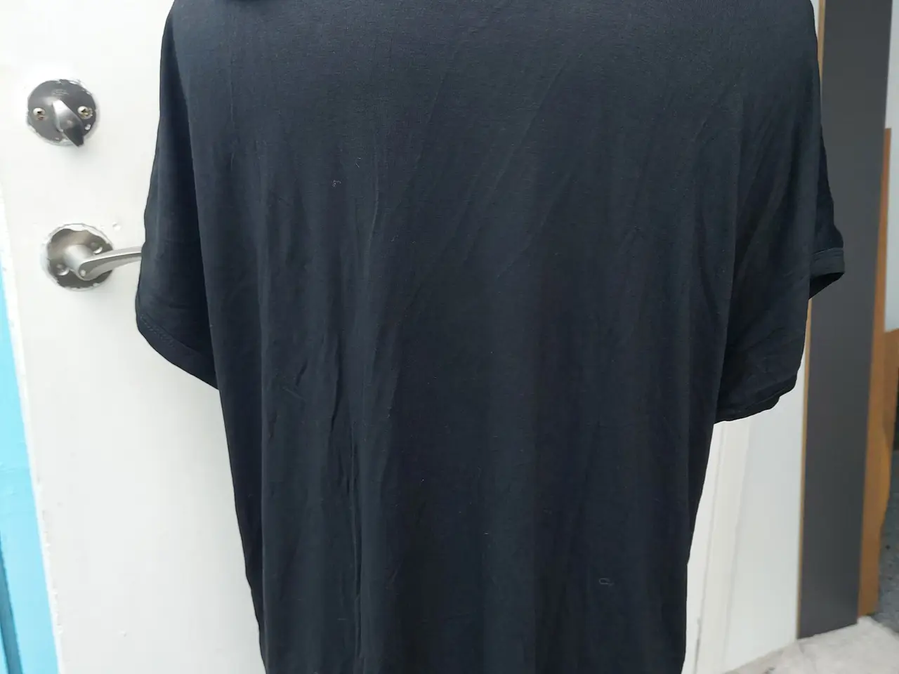 Billede 7 - lækre t-shirts i sort