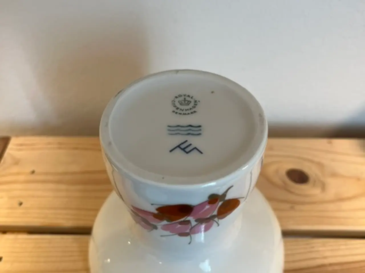 Billede 3 - Royal Copenhagen Års-lysestage 1980 – 1. sortering