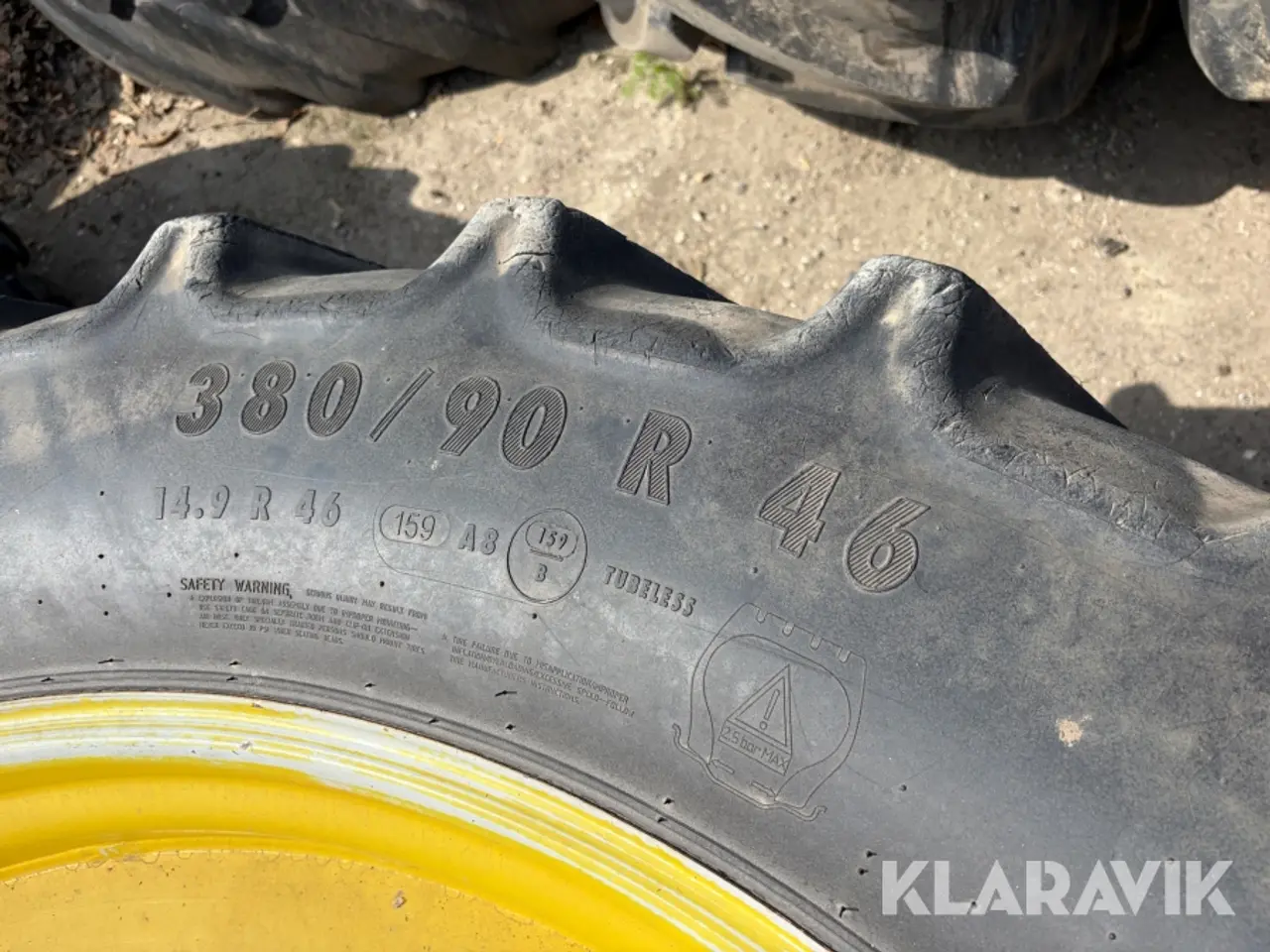 Billede 9 - Sprøjtehjul Mitas 4 styk - fra John Deere 6620