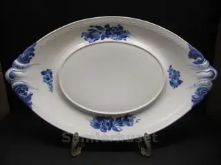 Blå Blomst Flettet - Underfad til terin /Serveringsfad 41x24½ cm. (lxb) -RC. 8173