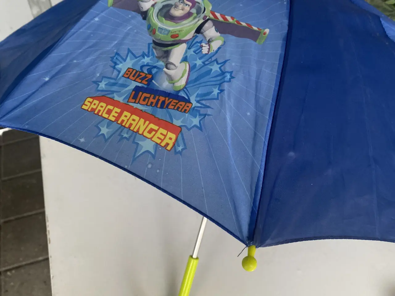 Billede 4 - Børneparaply med Buzz Lightyear
