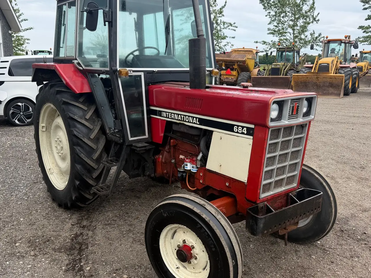 Billede 2 - Case IH 684 Regulær traktor
