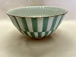 Royal Copenhagen krakelé skål nr. 457 (Ø 21 cm)
