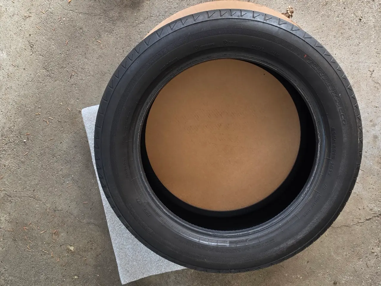 Billede 9 - Bridgestone Turanza ECO sommerdæk 235/55R19 og 255