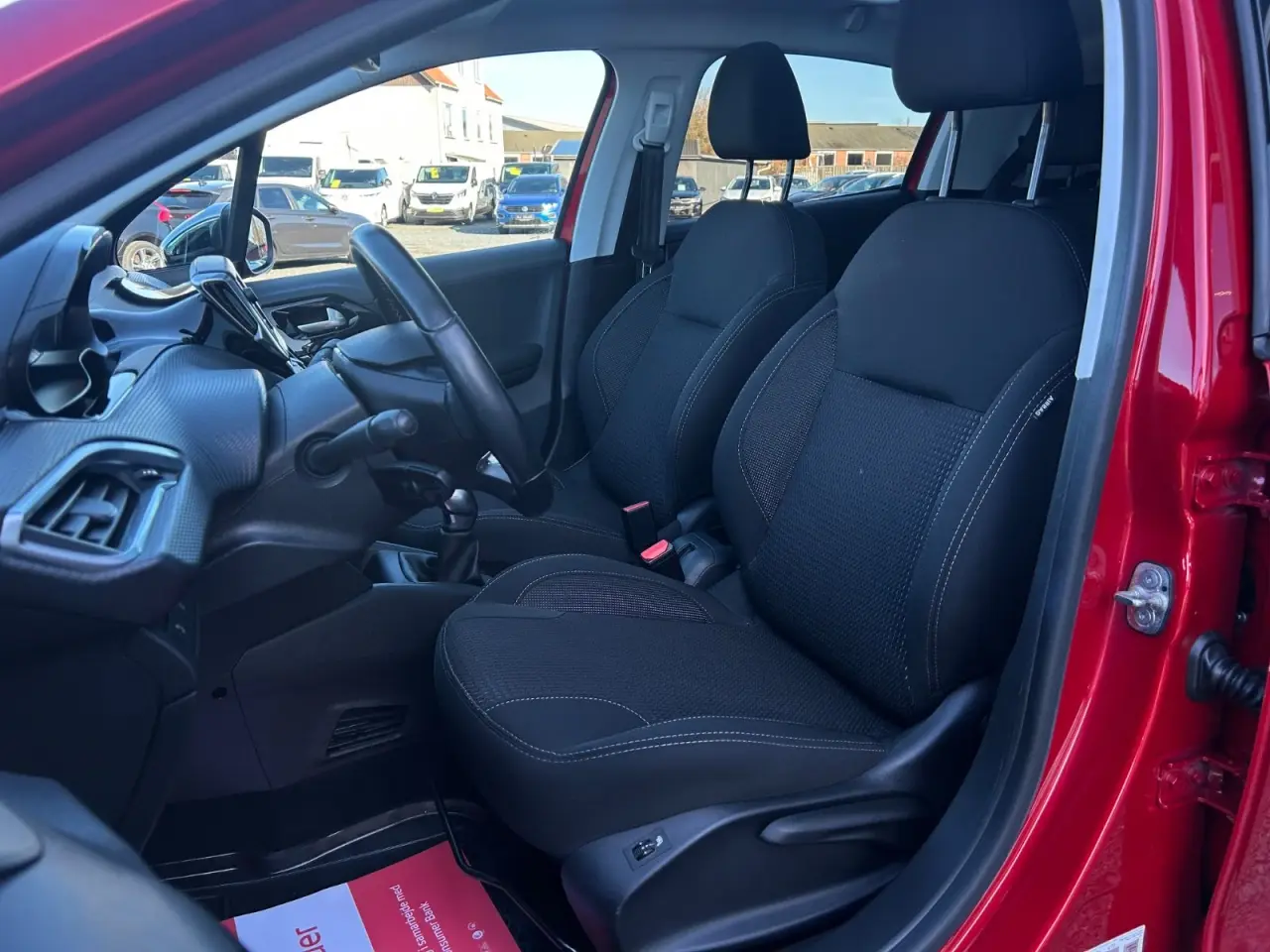 Billede 5 - Peugeot 208 1,5 BlueHDi 100 Allure Sky