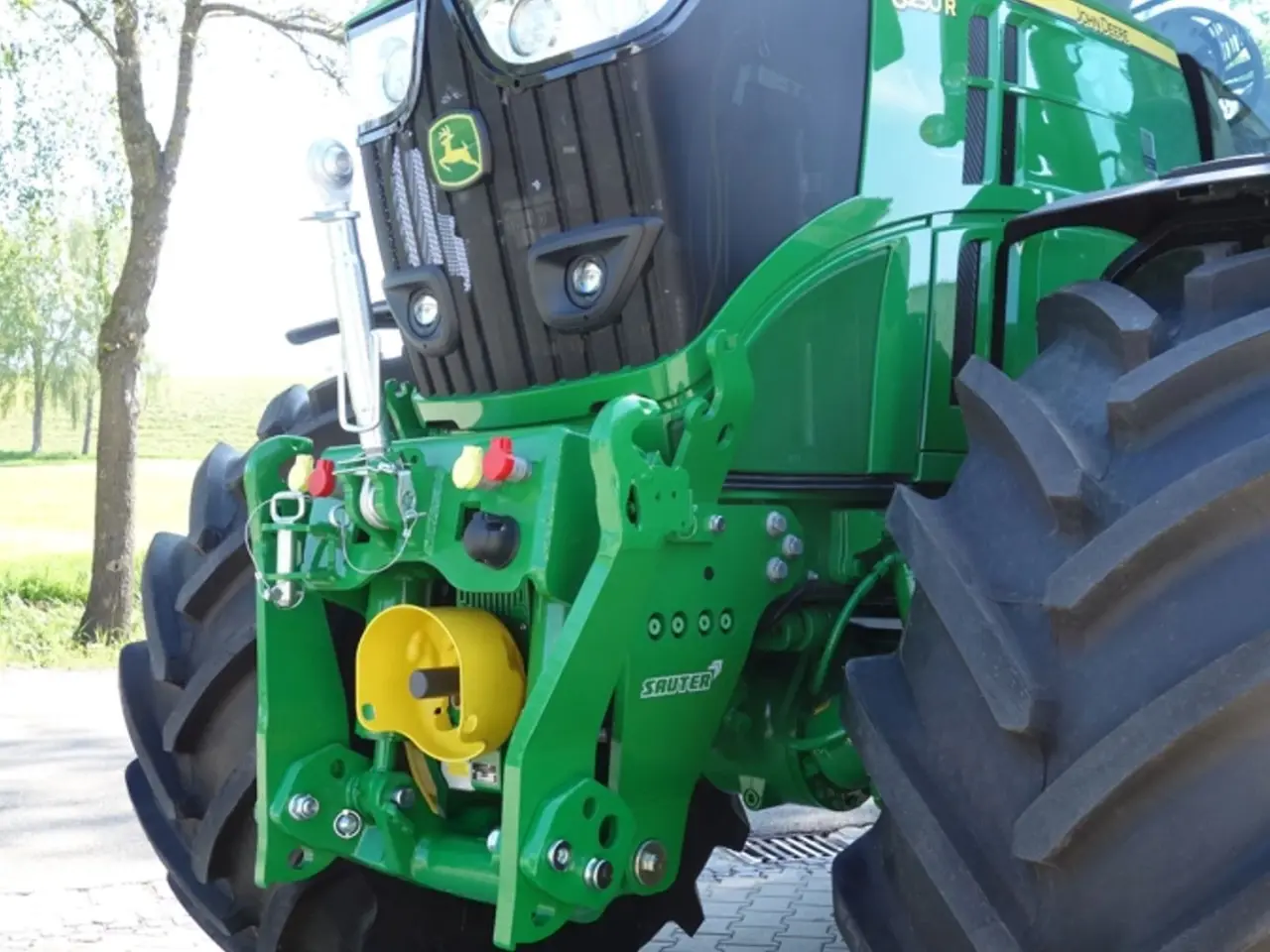 Billede 2 - Sauter Til John Deere Vi kan levere frontlifte til din John Deere traktor til en god pris.