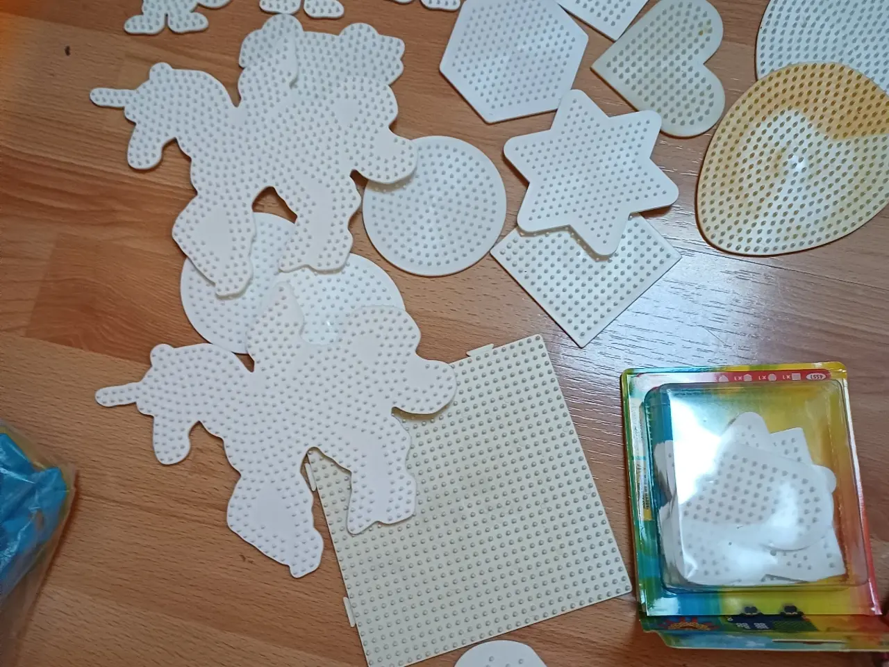 Billede 8 - Perler og plader