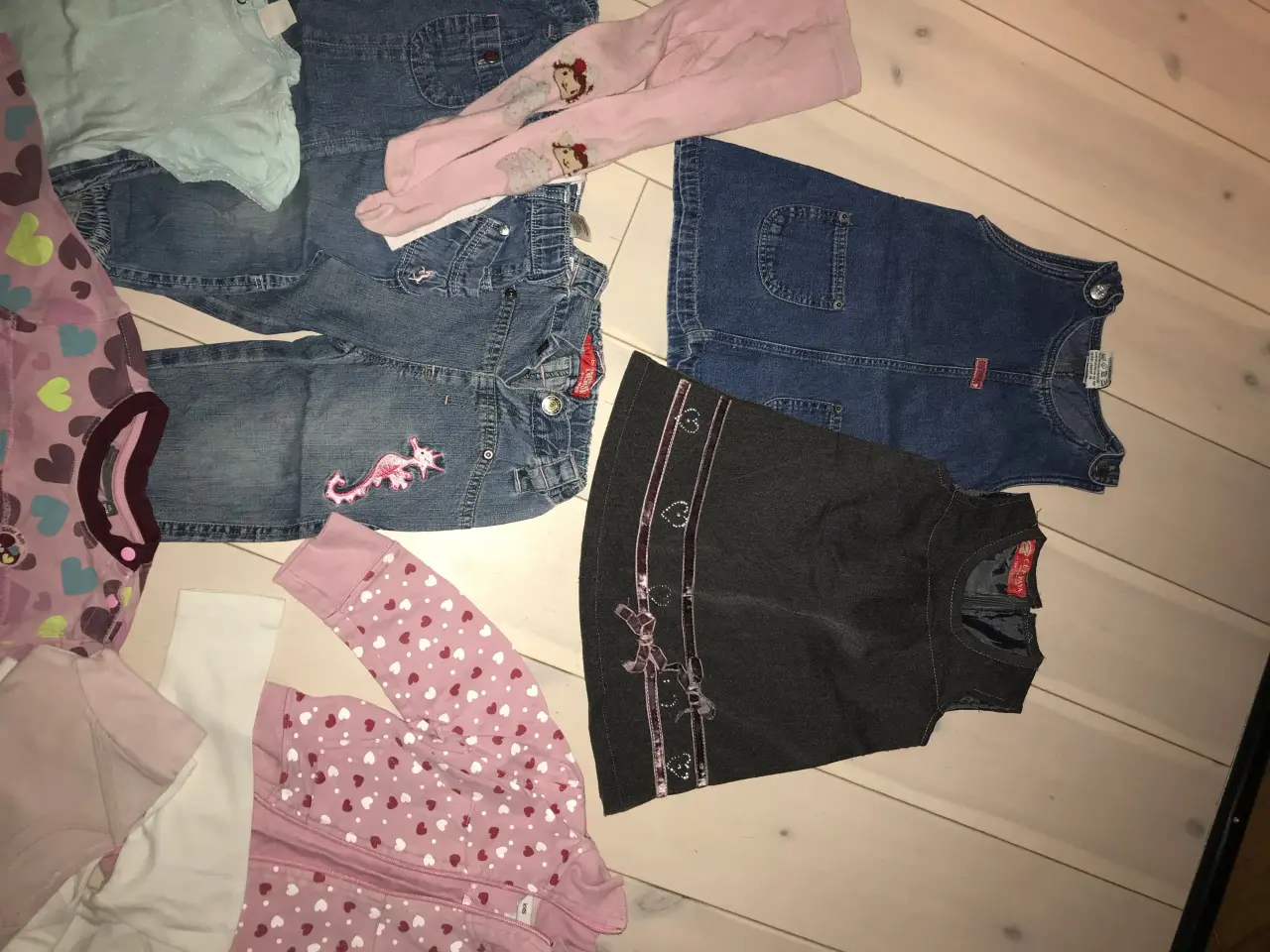 Billede 4 - Pigetøj, 13 dele, str. 80