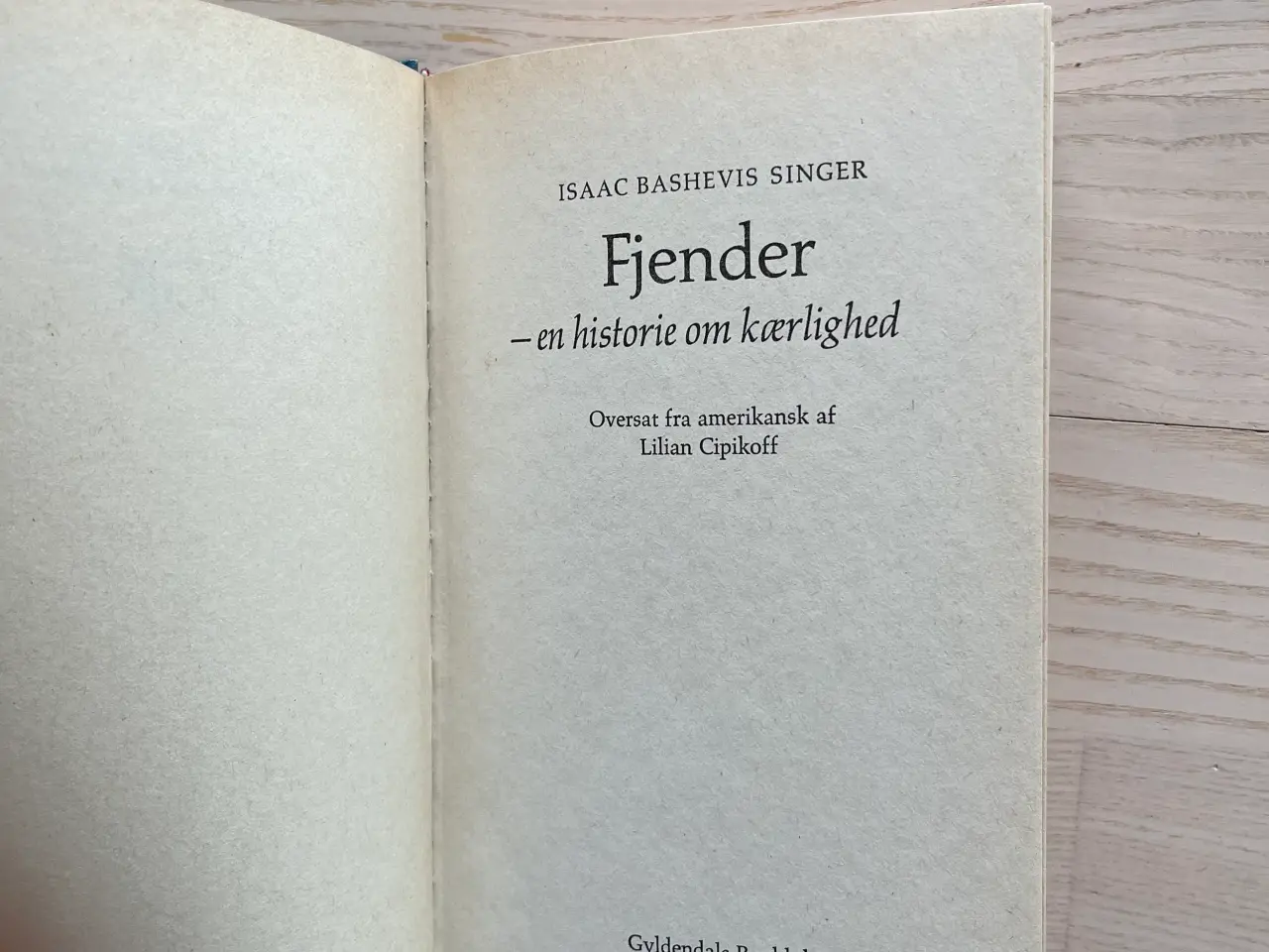 Billede 3 - Fjender en historie om kærlighed