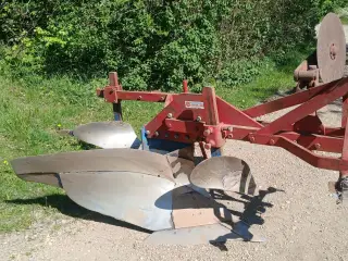 Bovlund 1 furet 24 reolplov.
