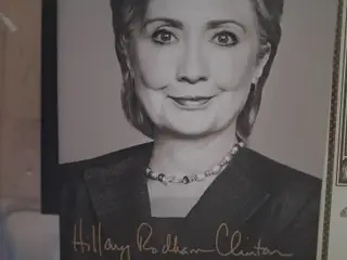 Hillary Clinton svære valg 
