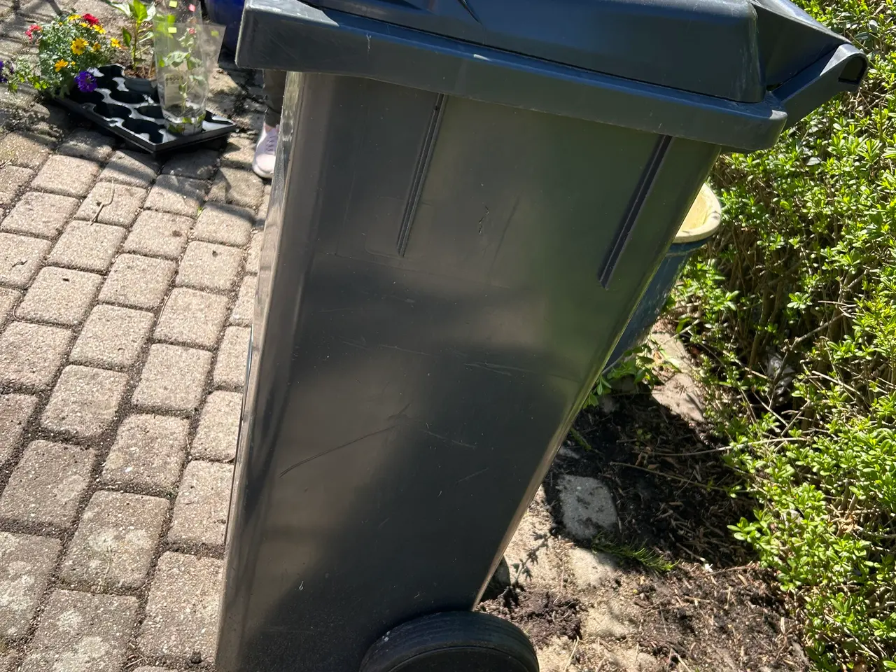 Billede 2 - Affaldscontainer 
