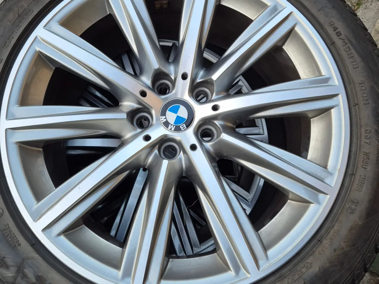 Billede 1 - BMW 5-serie G30 G31 R18 vinterdæk 