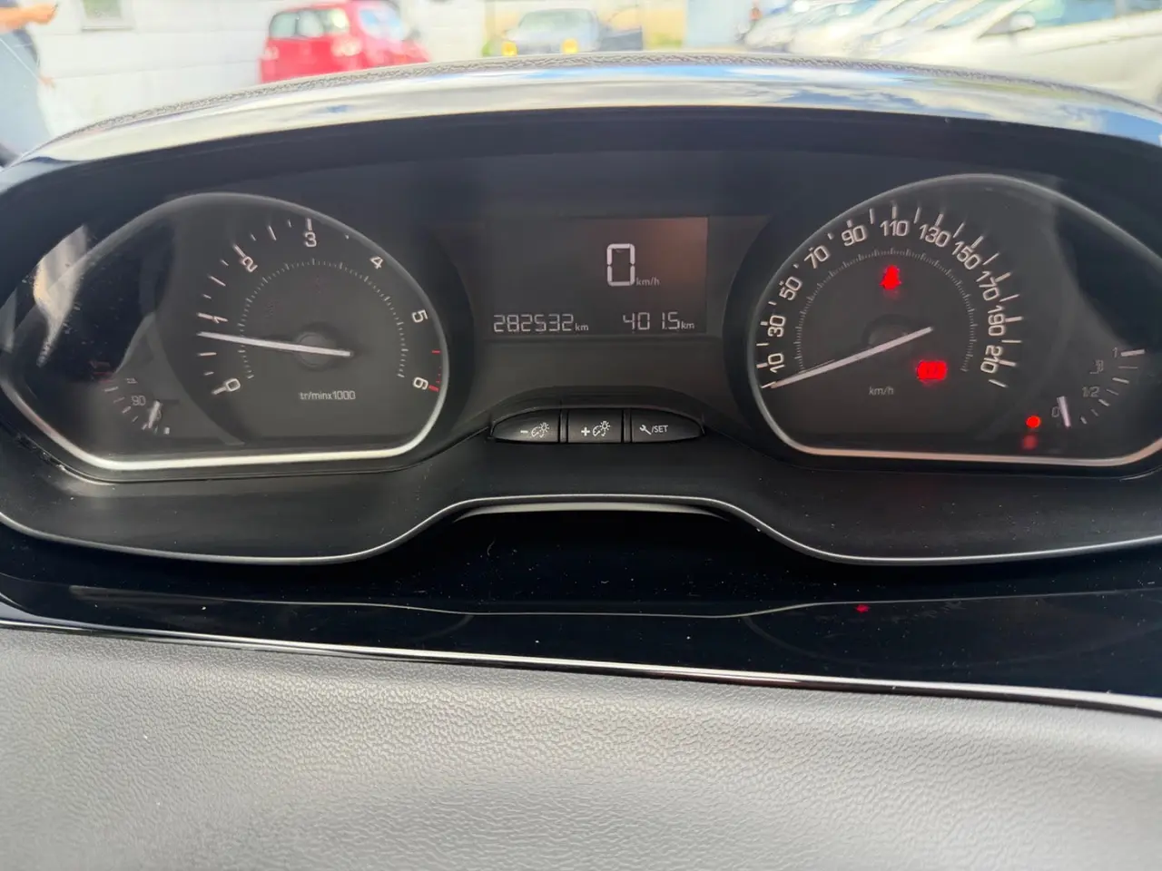 Billede 17 - Peugeot 208 1,6 BlueHDi 100 Chili Sky