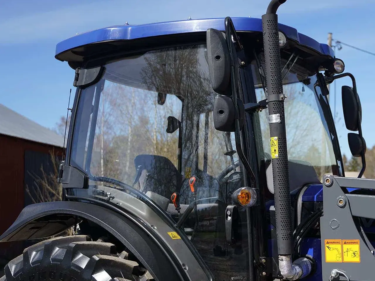 Billede 11 - Traktor Lovol 75 hk 4WD med frontlæsser, Stage V