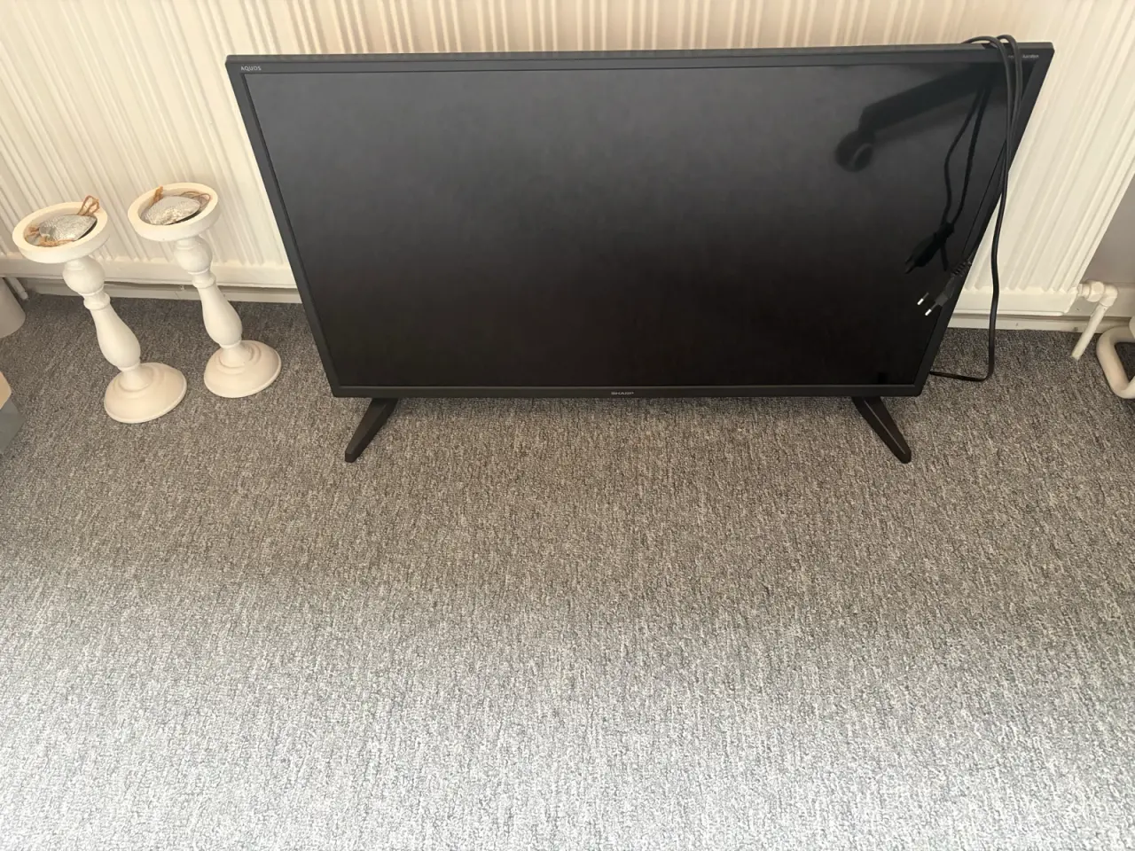 Billede 1 - 32” fladskærms TV.