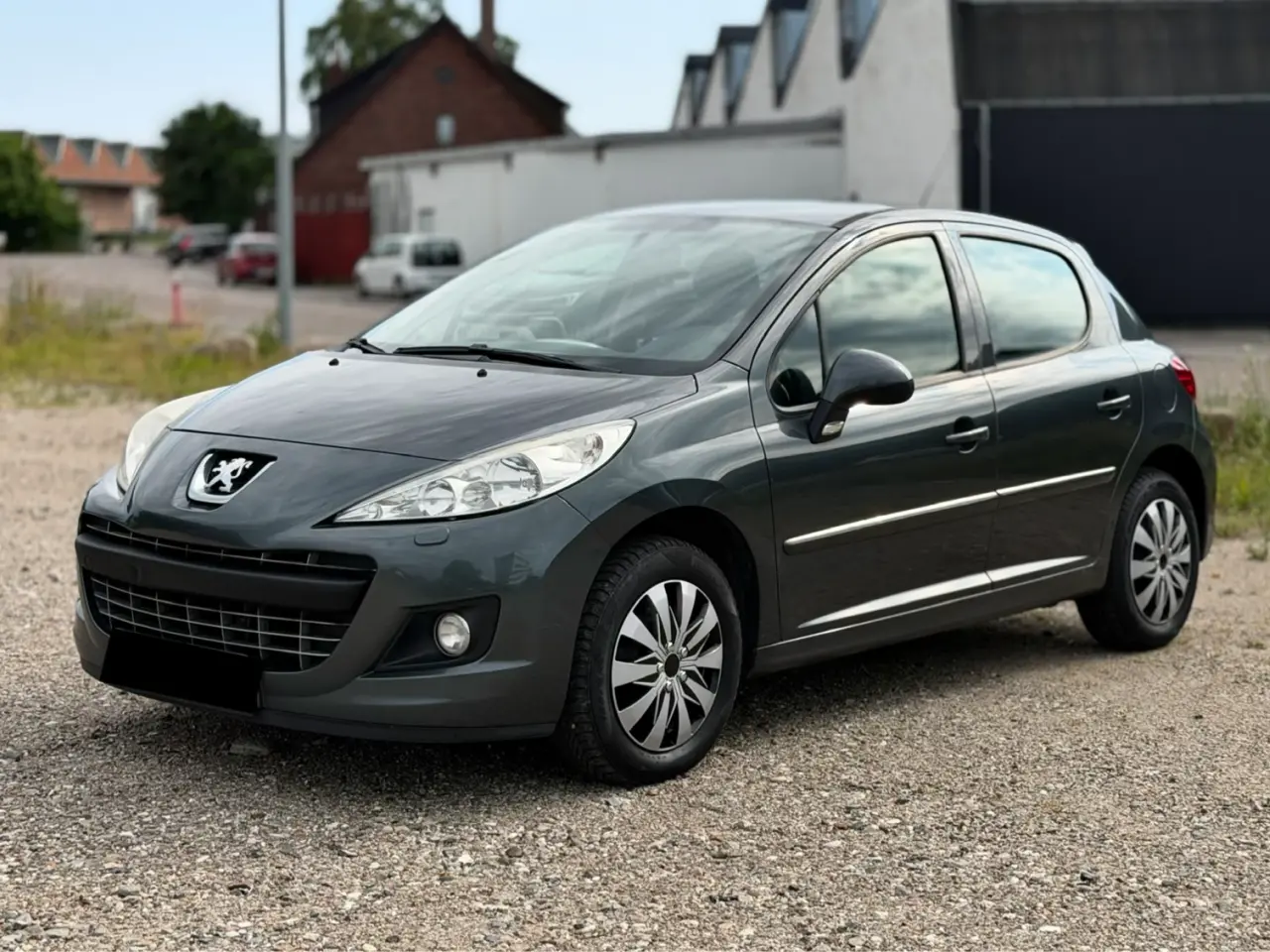 Billede 1 - PEUGEOT 207 / NY SYN!