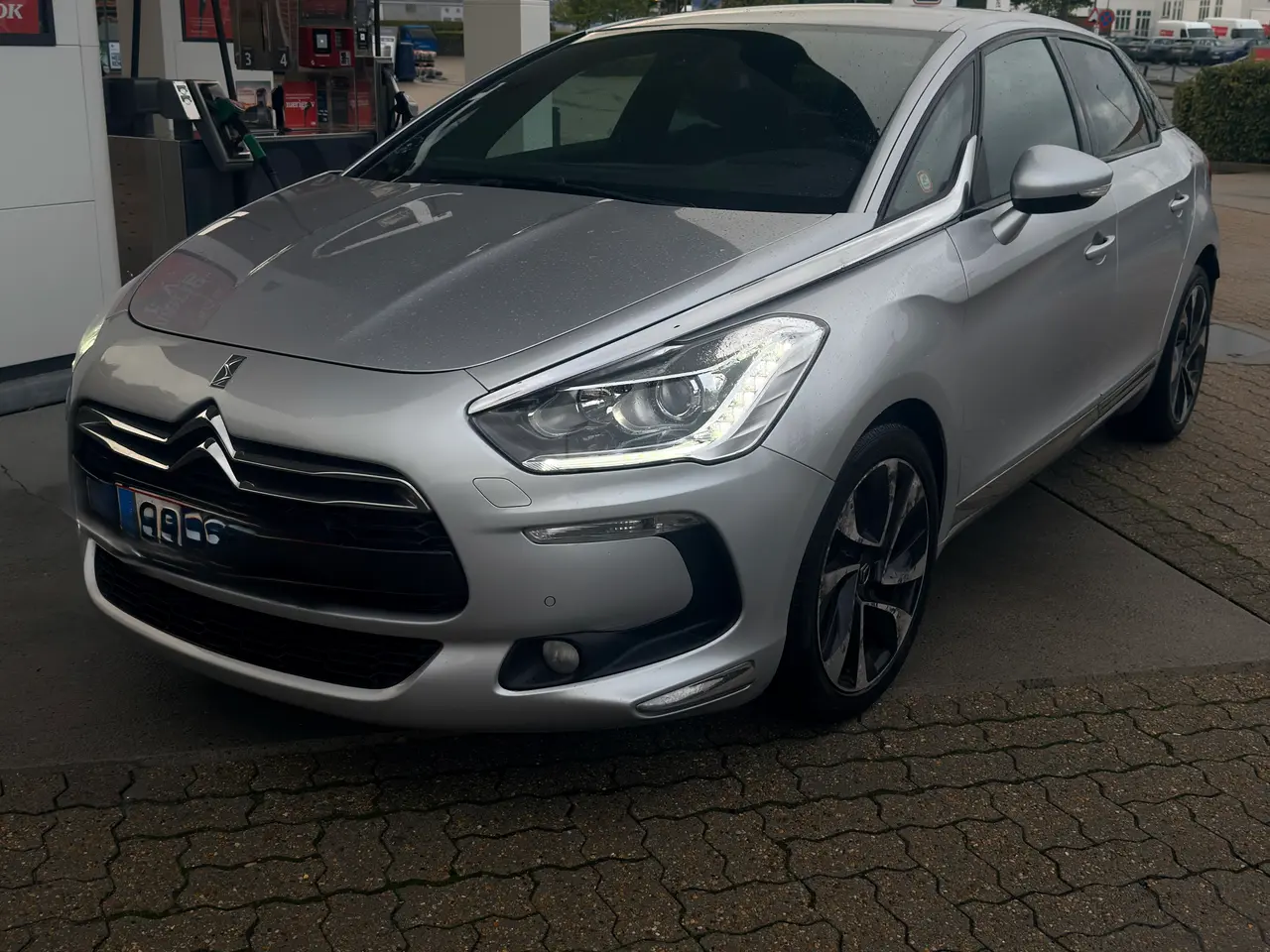 Billede 2 - Citroën DS5 BlueHDi 180 Design EAT6 2,0 5d