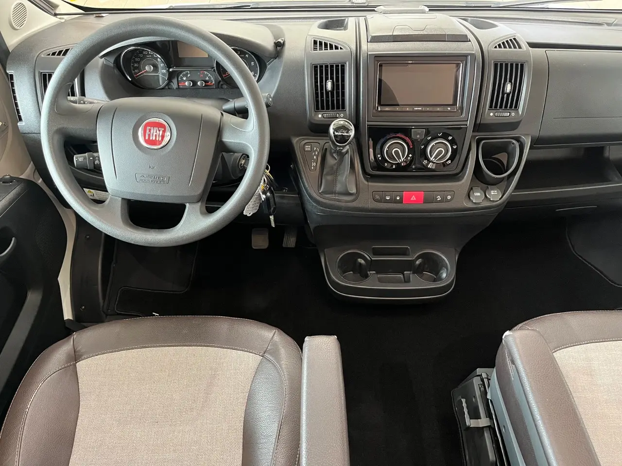 Billede 8 - Fiat Adria 2,3 Coral Plus 670 SLT aut.