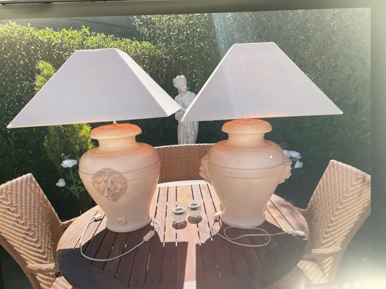 Billede 2 - Bordlampe med løvemascaron - 