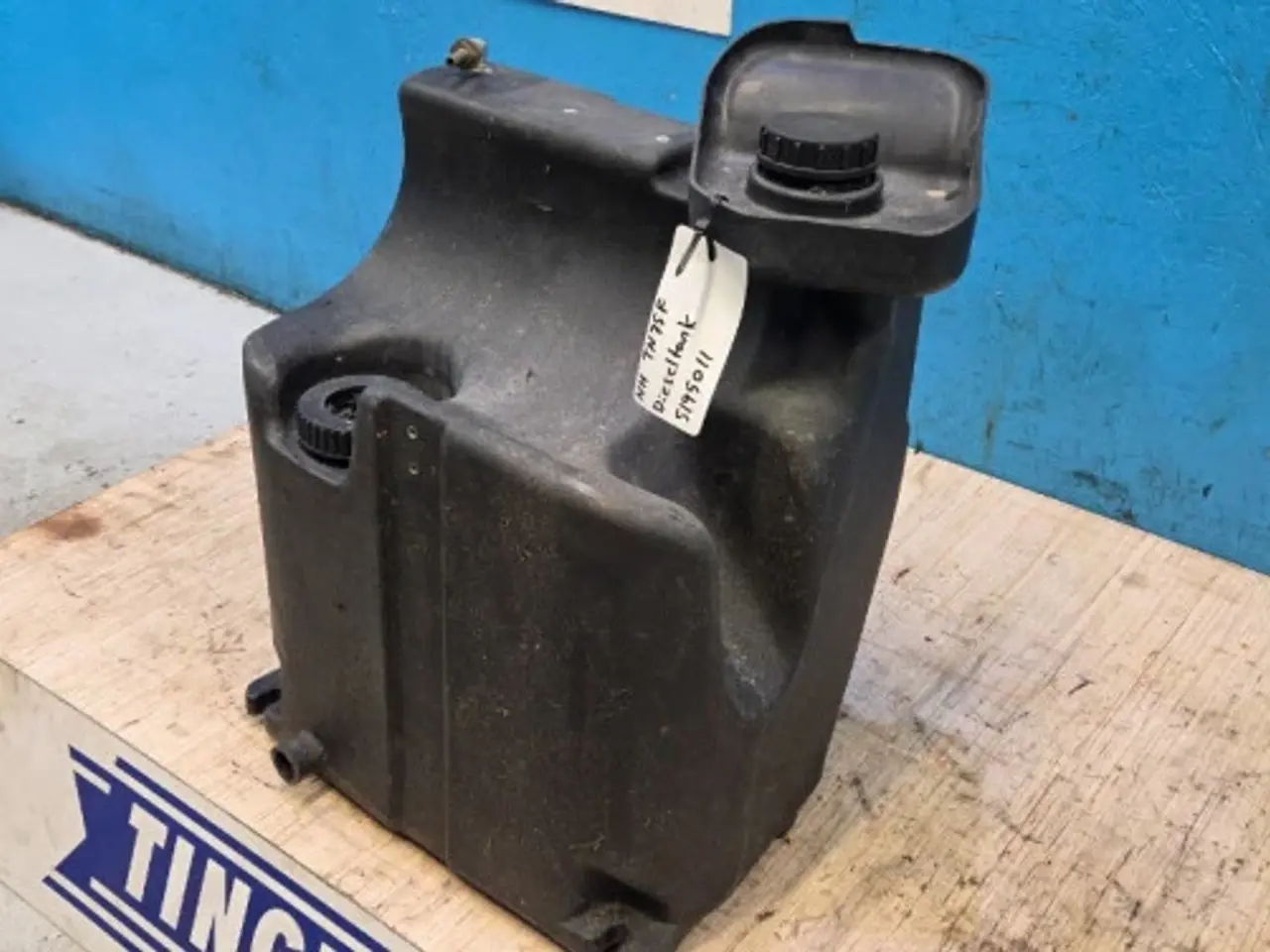 Billede 7 - New Holland TN75F Dieseltank 5195011