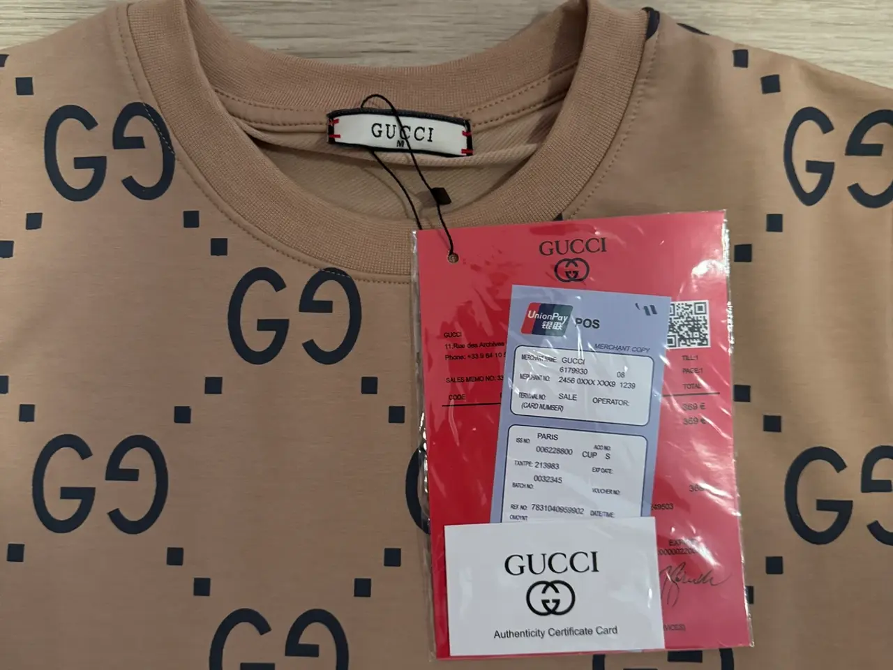 Billede 3 - Cucci t-shirt sælges