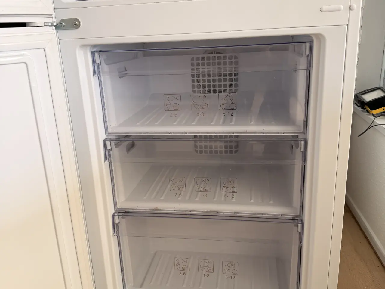 Billede 4 - Beko køle-fryseskab hvid
