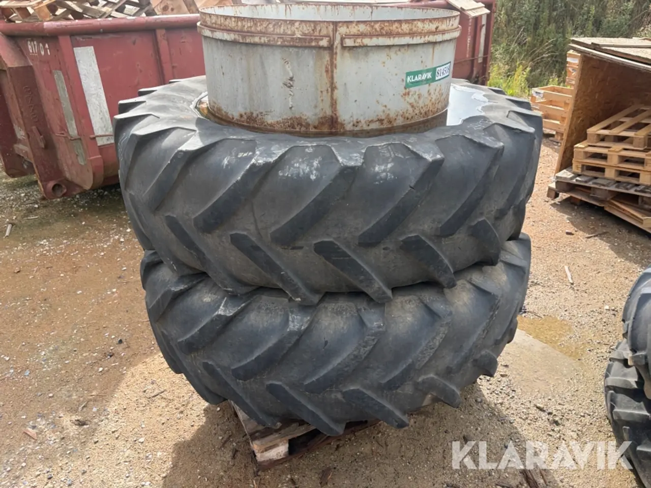 Billede 2 - Tvillinghjul Michelin 18.4 R 38 2 styk