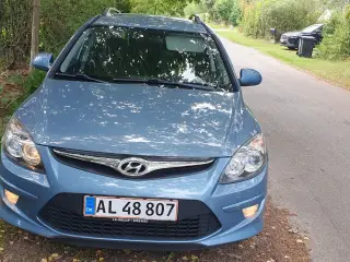 Hyundai i30 st car 1,6 benzin