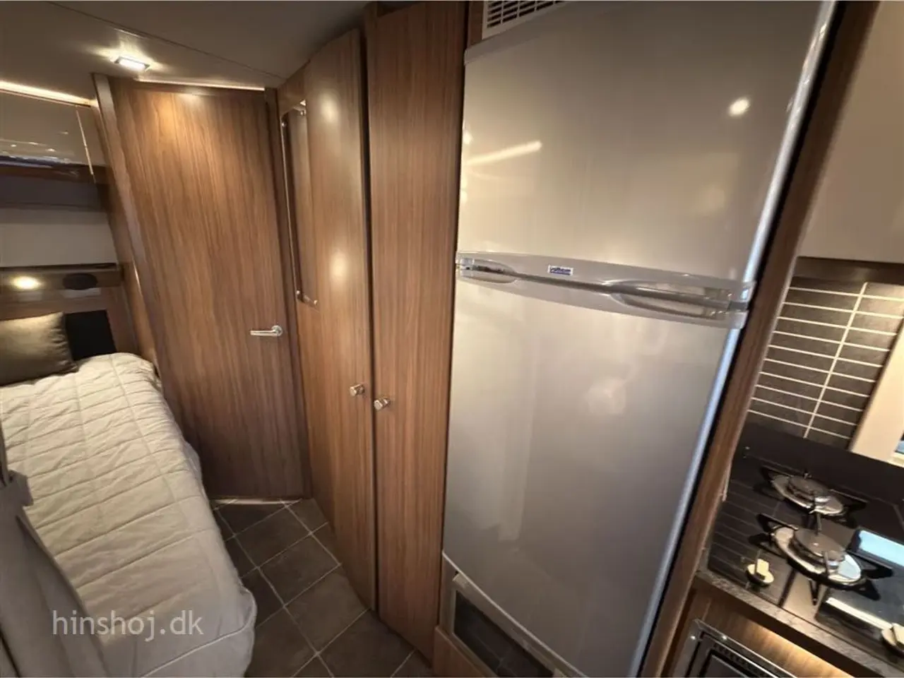 Billede 8 - 2019 - Polar Customized 620 CTVX   Polar campingvogn med køjer til salg - Markedets Bedste Vintervogn