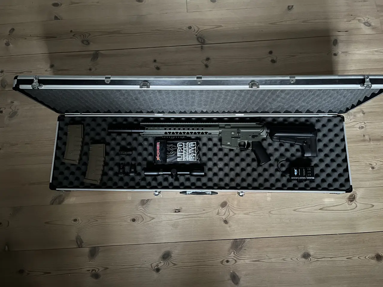 Billede 1 - Krytac LVOA softgun