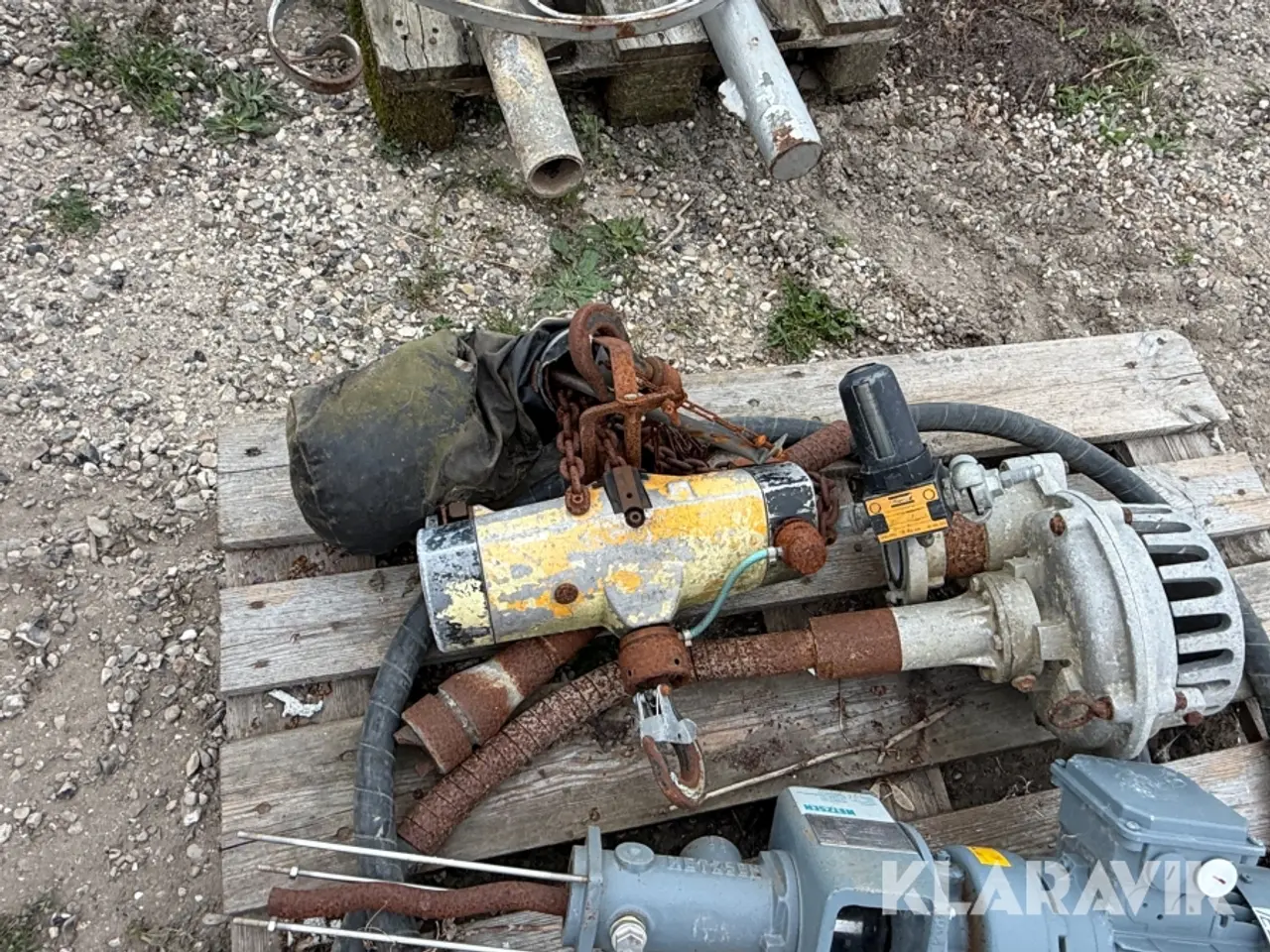 Billede 12 - Motorbør med tilbehør.