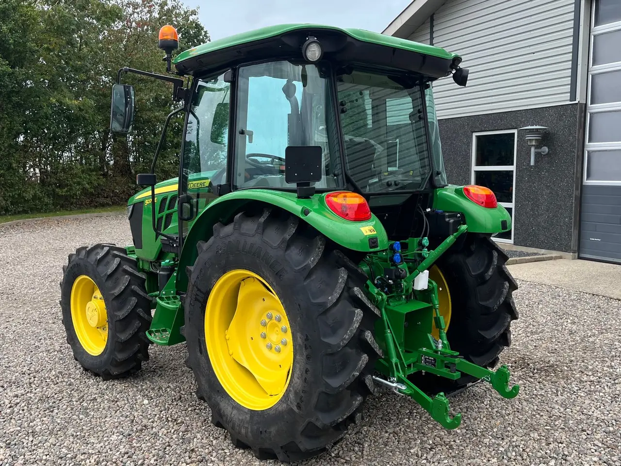 Billede 10 - John Deere 5075E Med aircondition og vendegear