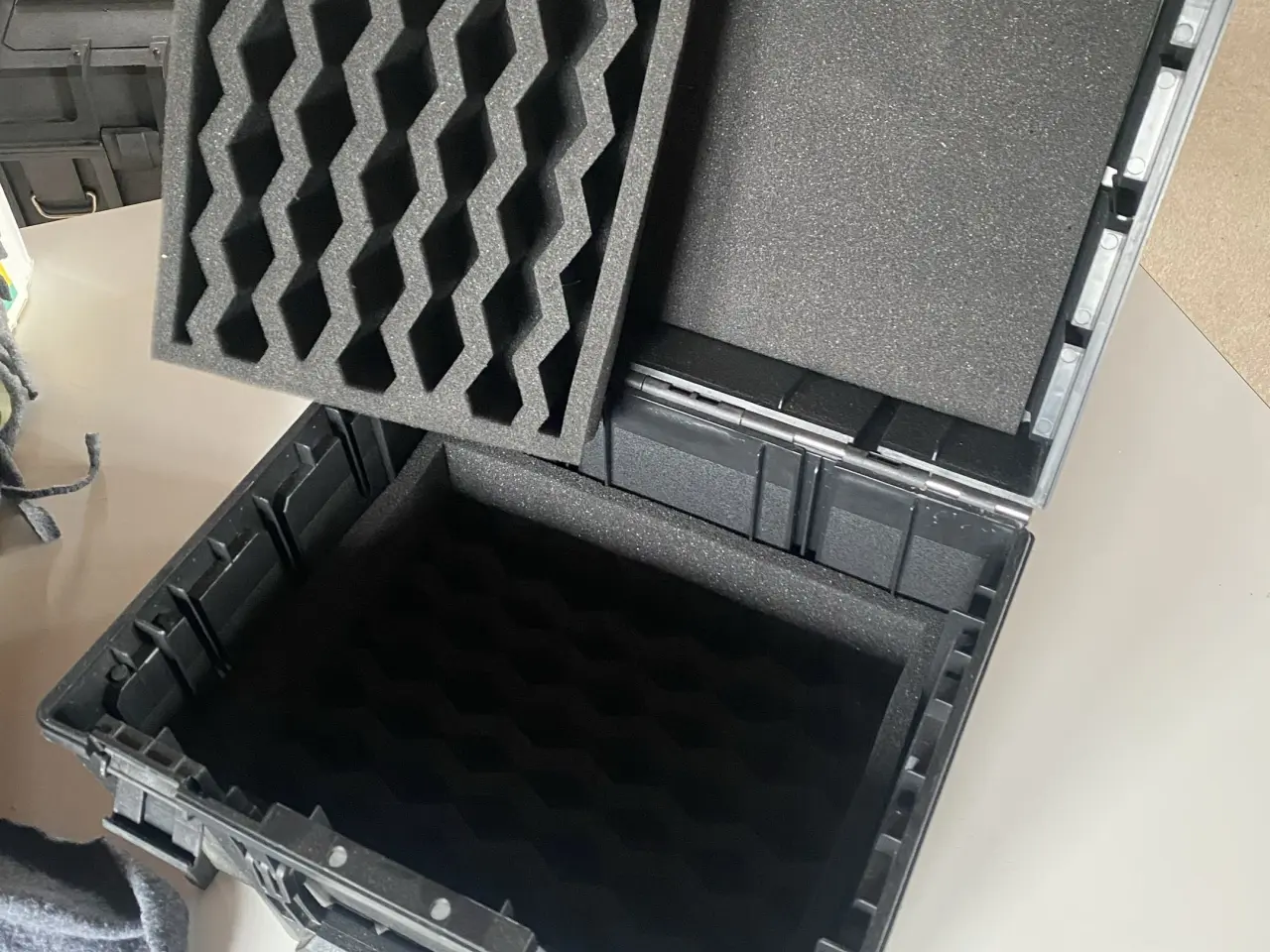 Billede 1 - Warhammer battle figure case medium