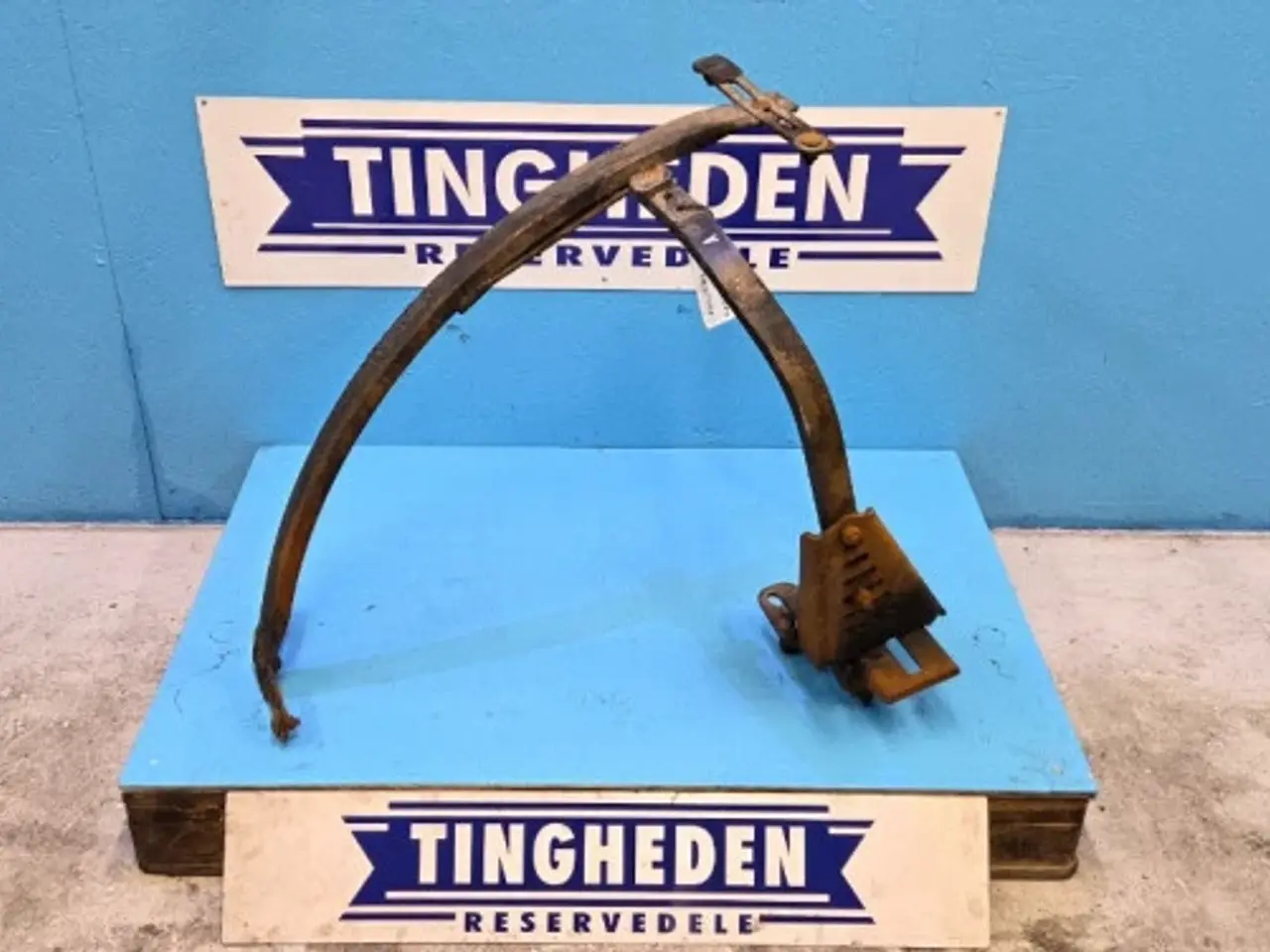 Billede 1 - Case Maxxum 150 Hjulskærm Beslag L. 47802229