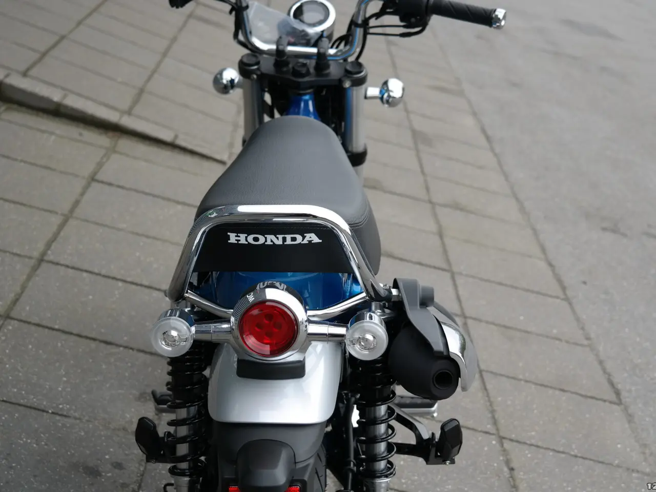 Billede 5 - Honda ST 125 Dax MC-SYD BYTTER GERNE